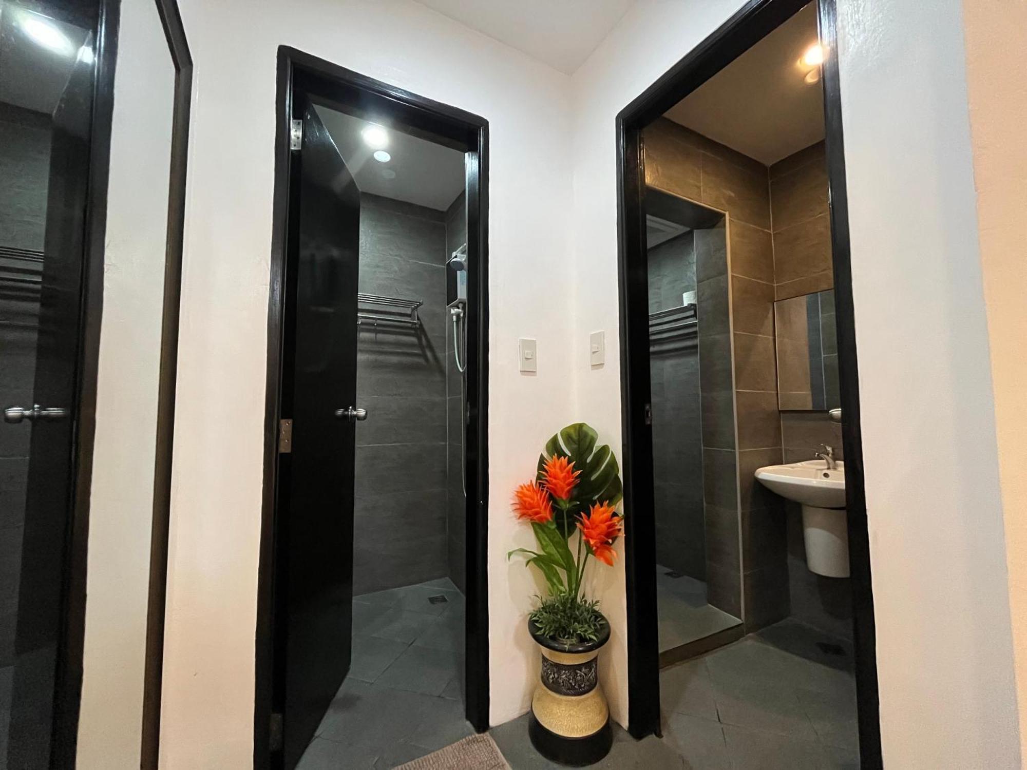 Rangya Hotel Tagaytay City Εξωτερικό φωτογραφία